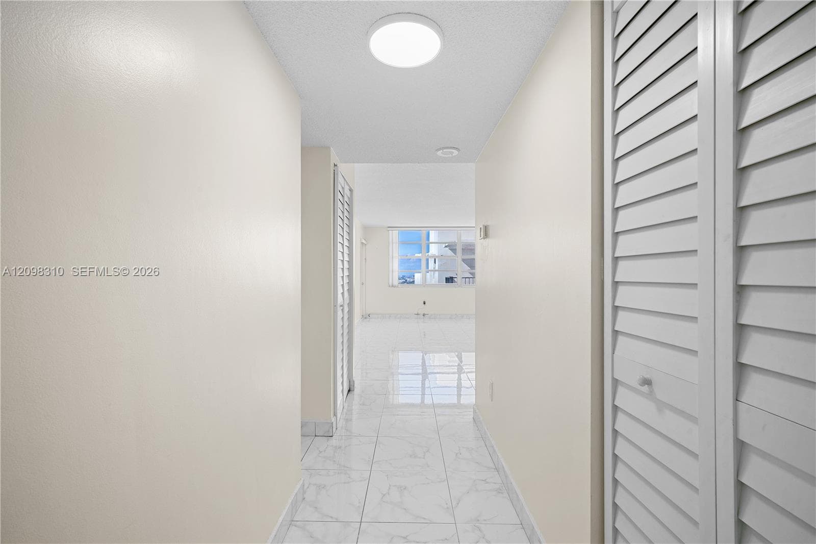 COMMODORE PLAZA CONDO · #PH06 in Aventura - Photo 7