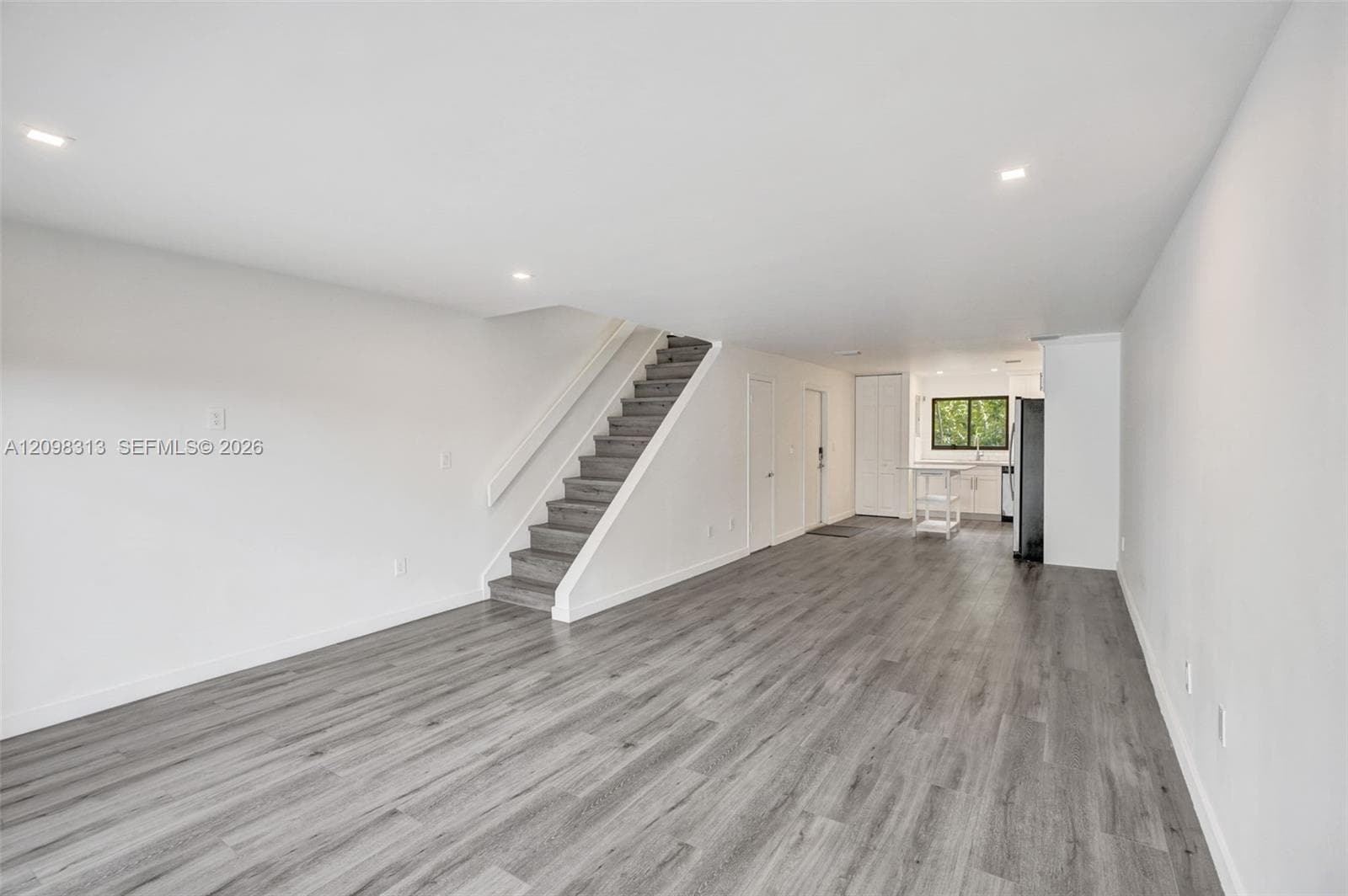Stairs to go to 2nd floor