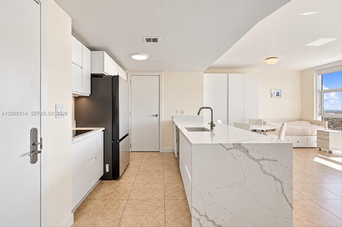 BEACH CLUB TWO CONDO · #3607 in Hallandale Beach - Photo 6