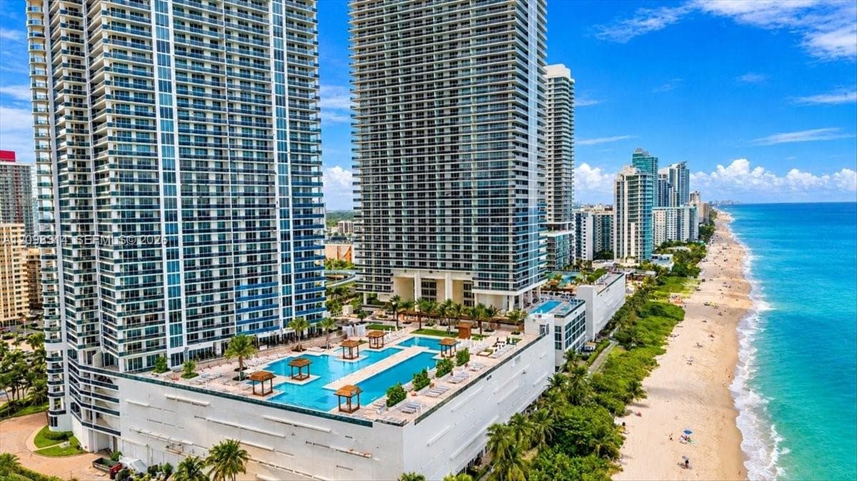 BEACH CLUB TWO CONDO · #3607 in Hallandale Beach - Photo 28