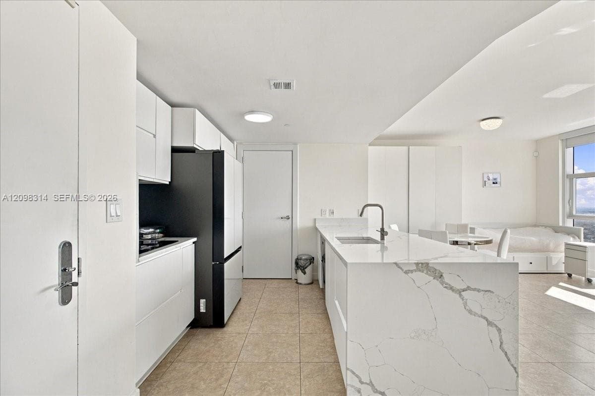 BEACH CLUB TWO CONDO · #3607 in Hallandale Beach - Photo 5
