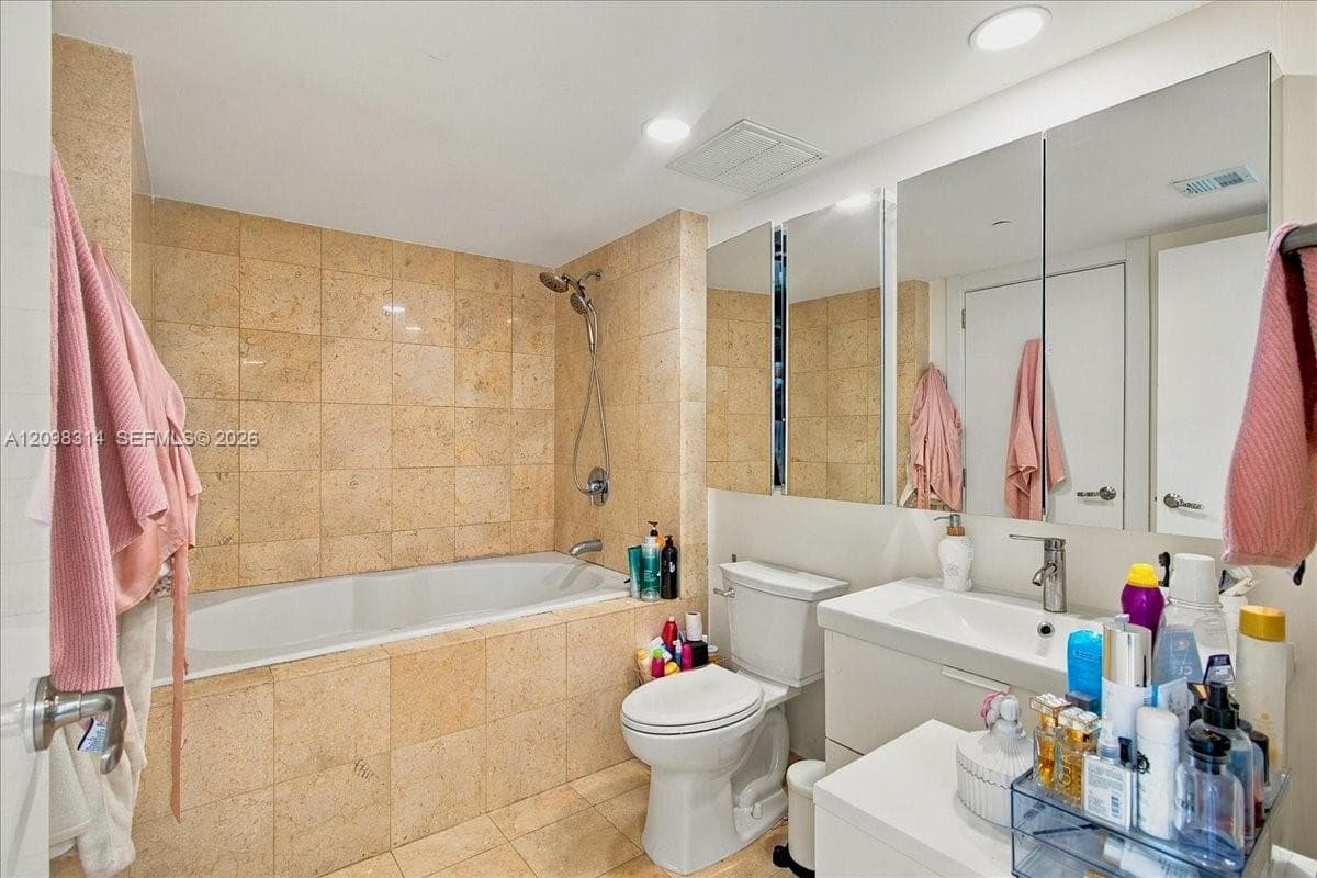 BEACH CLUB TWO CONDO · #3607 in Hallandale Beach - Photo 20