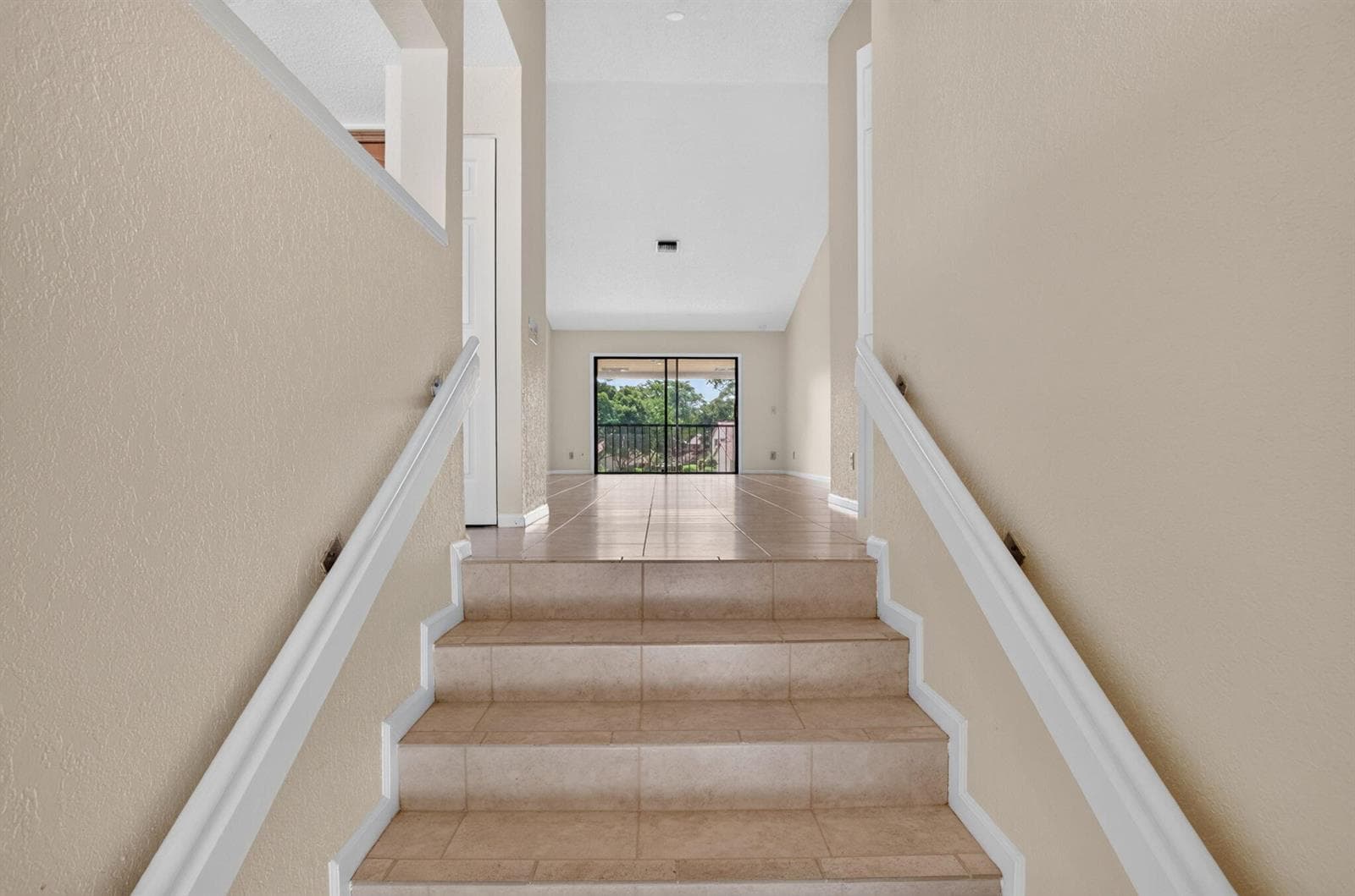 ENTRY HALL STAIRS