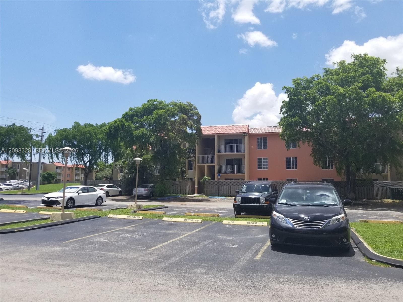 DORAL GARDENS II CONDO · #201 in Doral - Photo 20