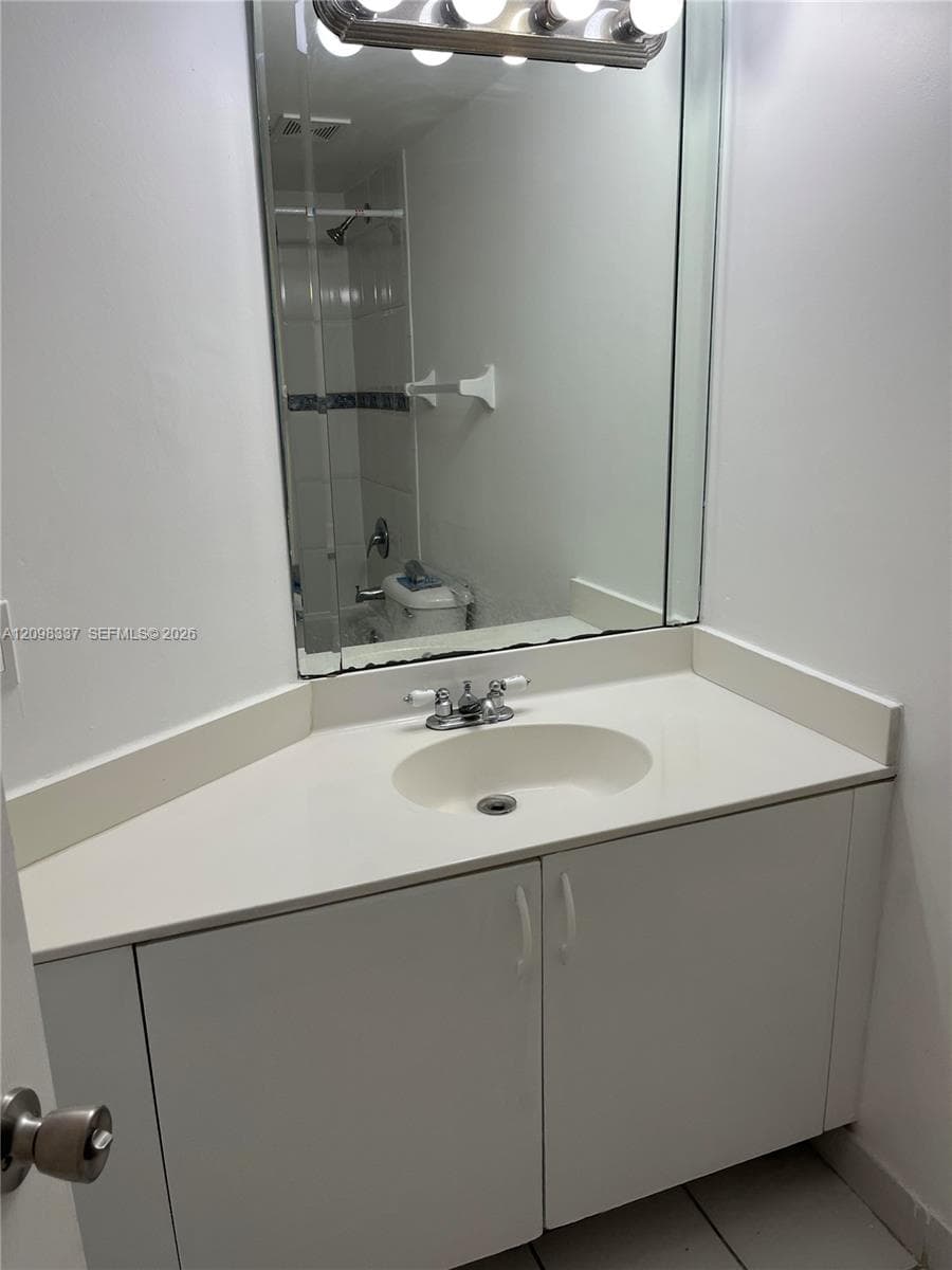 RIVER RUN SOUTH CONDO · #316 in Miami - Photo 23