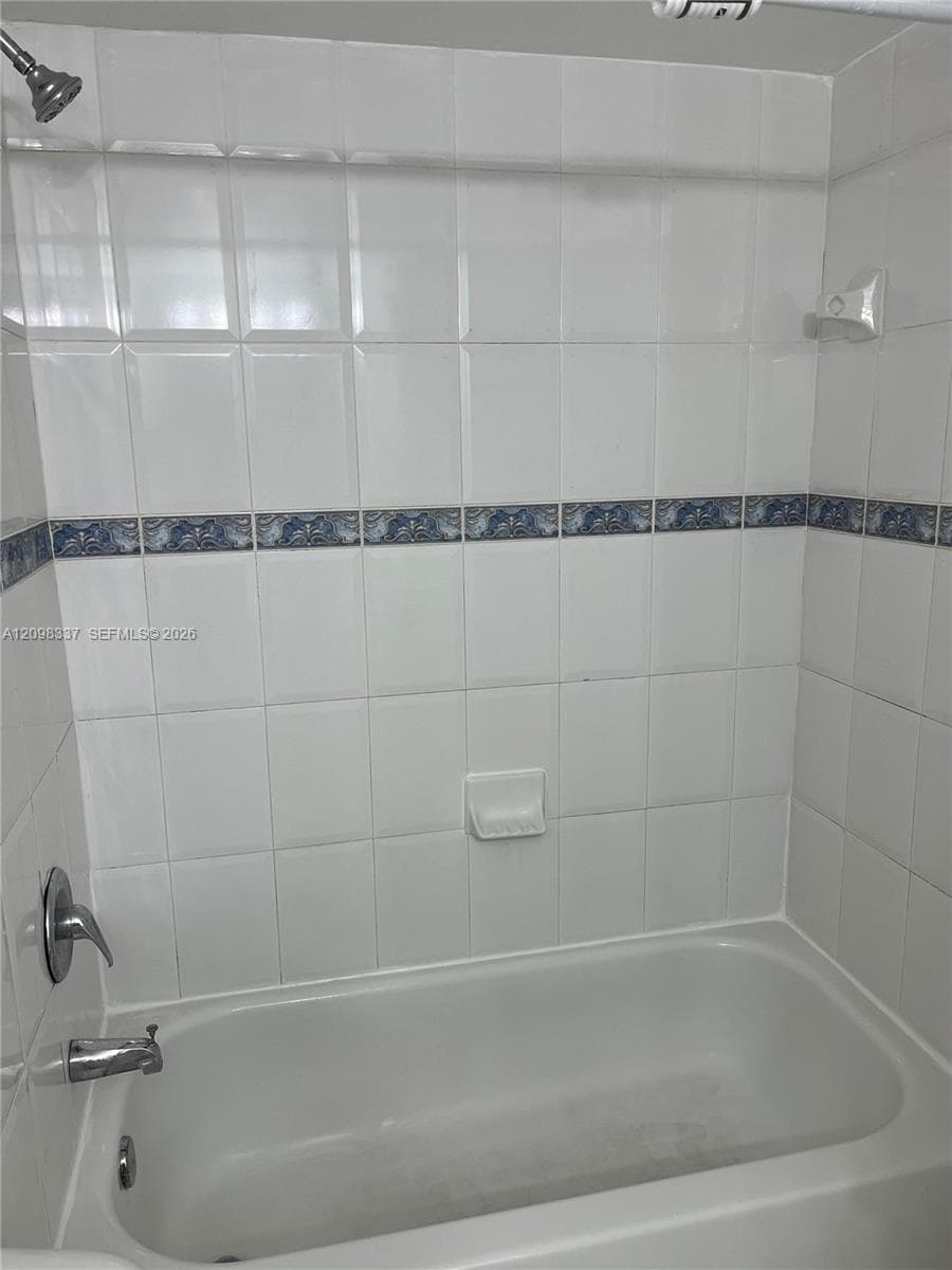 RIVER RUN SOUTH CONDO · #316 in Miami - Photo 24