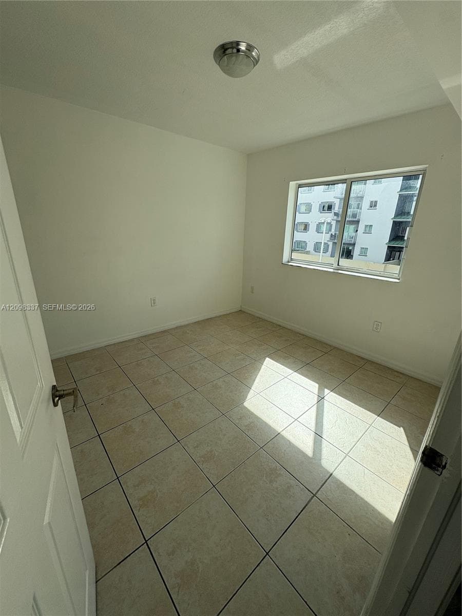 RIVER RUN SOUTH CONDO · #316 in Miami - Photo 14