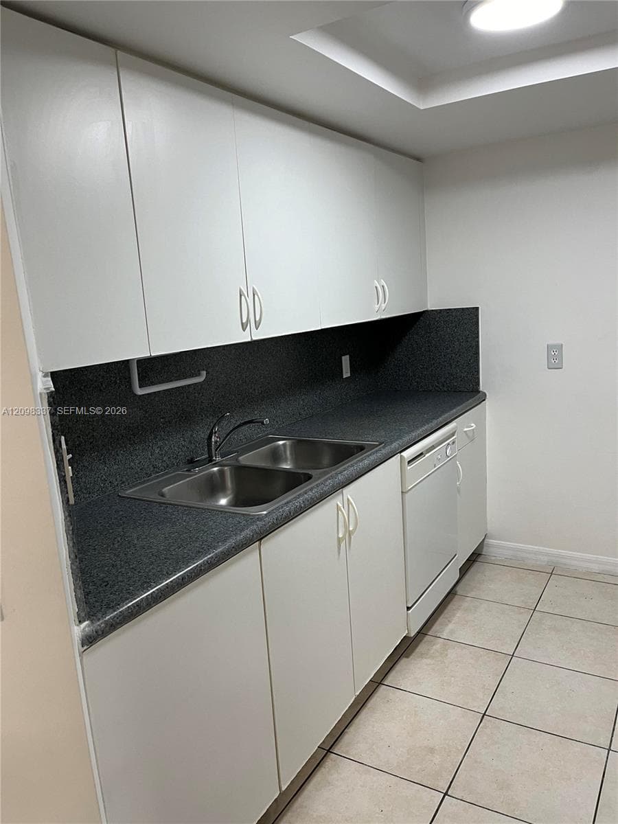 RIVER RUN SOUTH CONDO · #316 in Miami - Photo 19