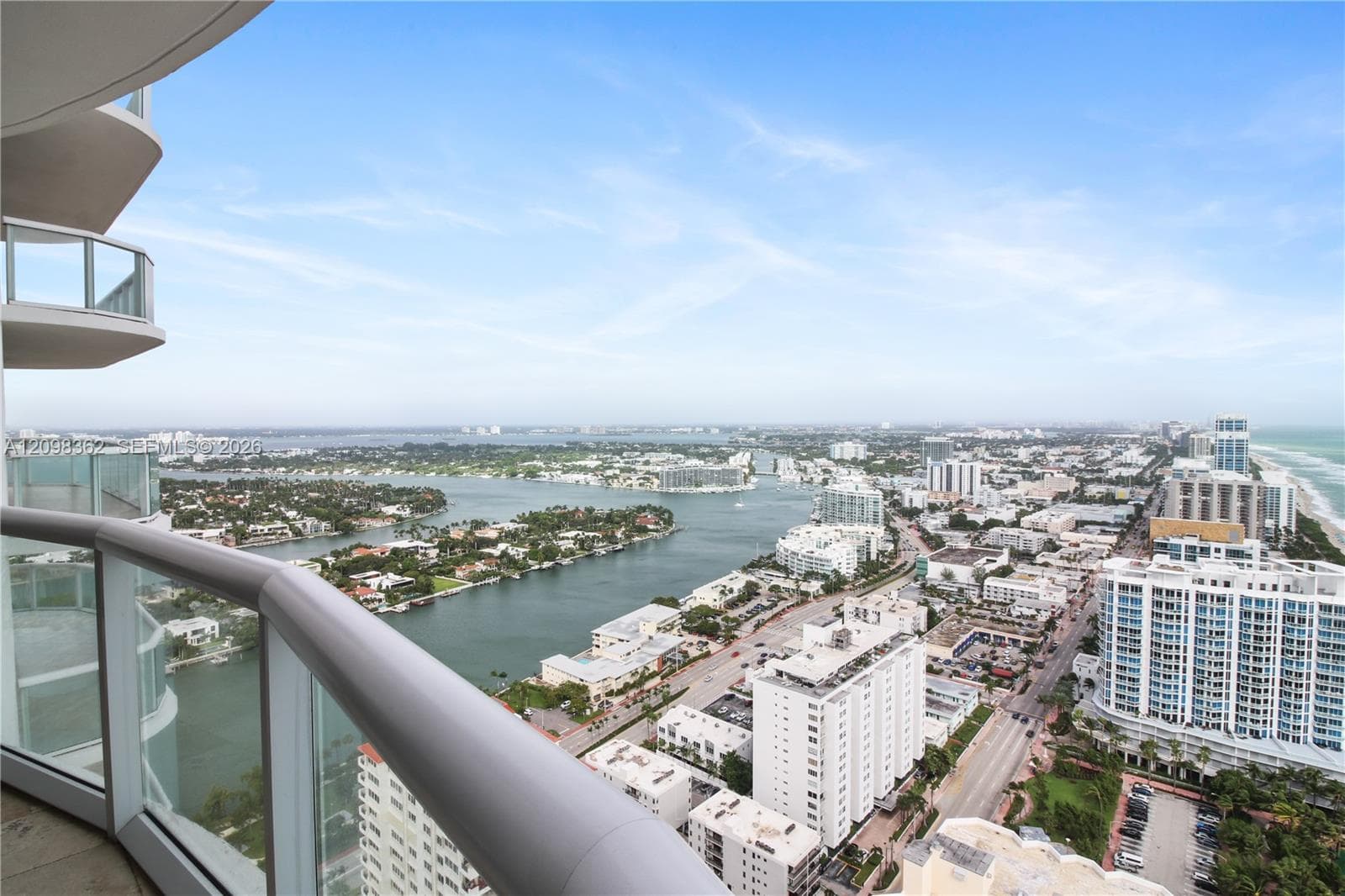 Akoya · #3909 in Miami Beach - Photo 15