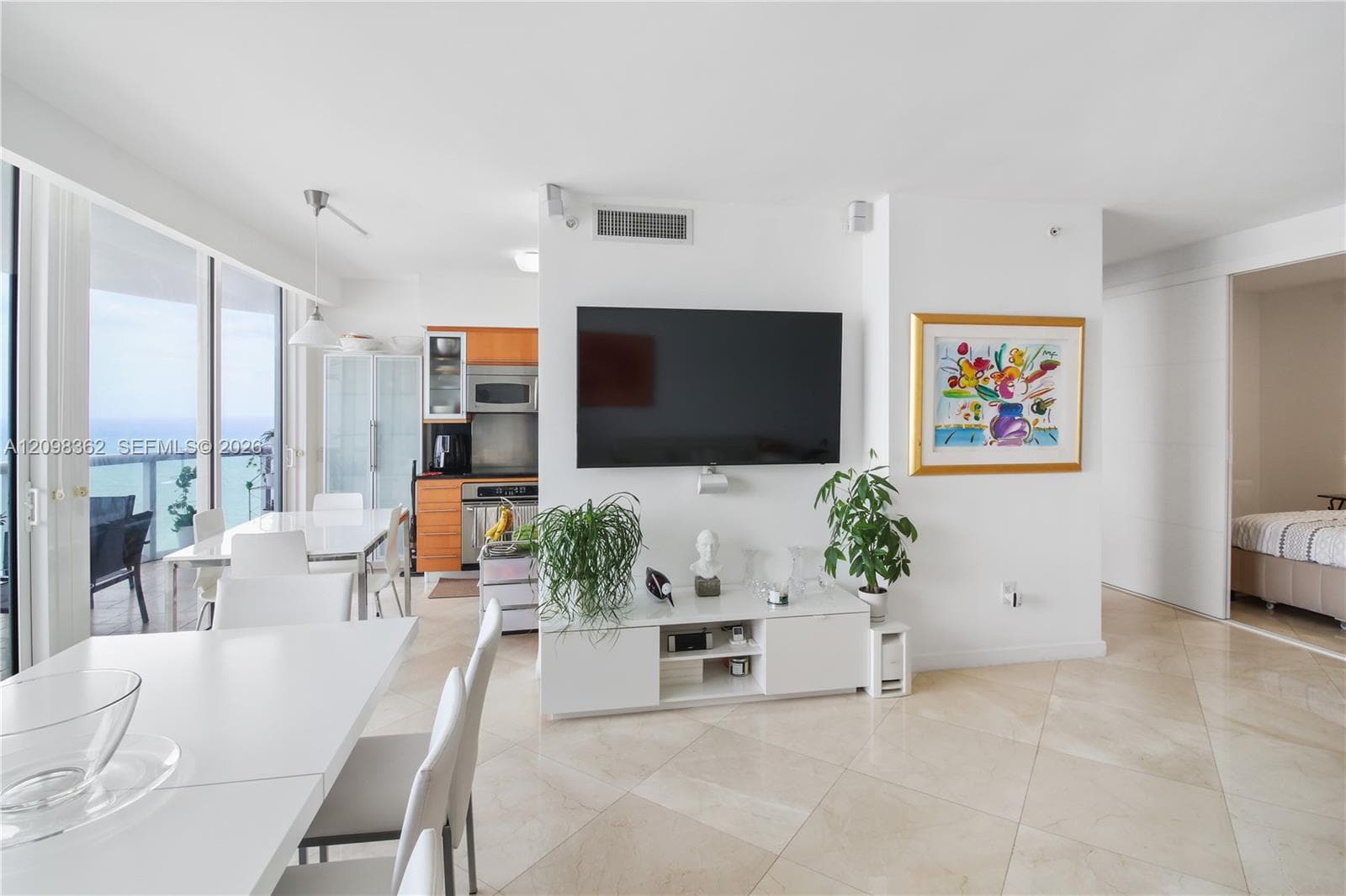 Akoya · #3909 in Miami Beach - Photo 11