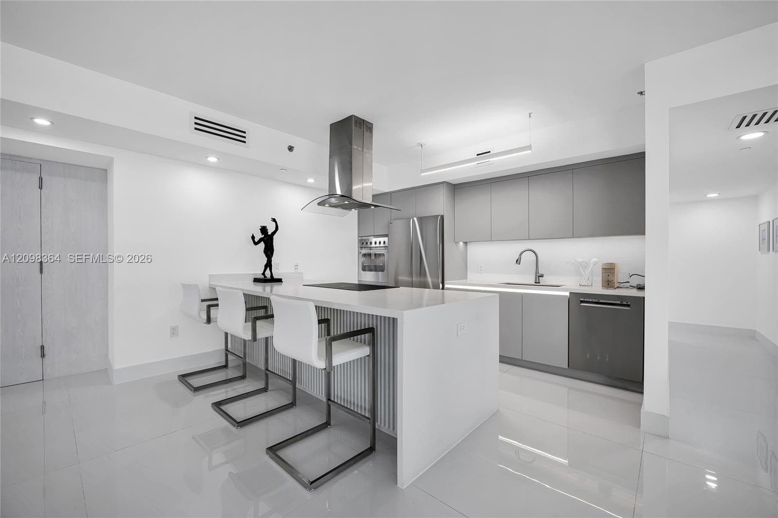 BEACH CLUB ONE · #4110 in Hallandale Beach - Photo 12