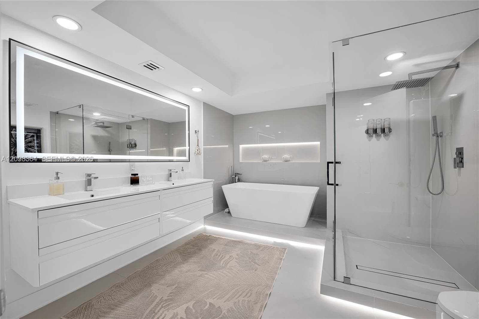 BEACH CLUB ONE · #4110 in Hallandale Beach - Photo 20