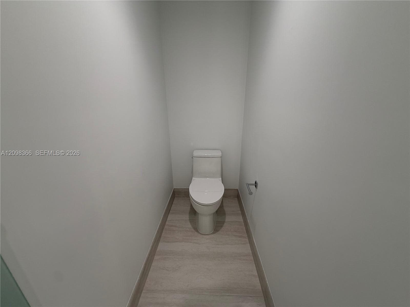 toilet master bath