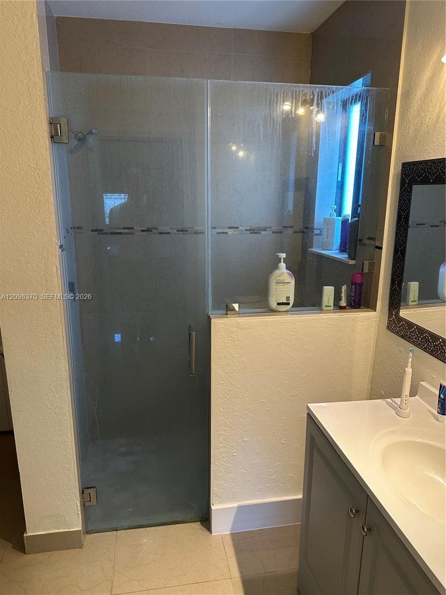 5322 SW 164 PL photo 6