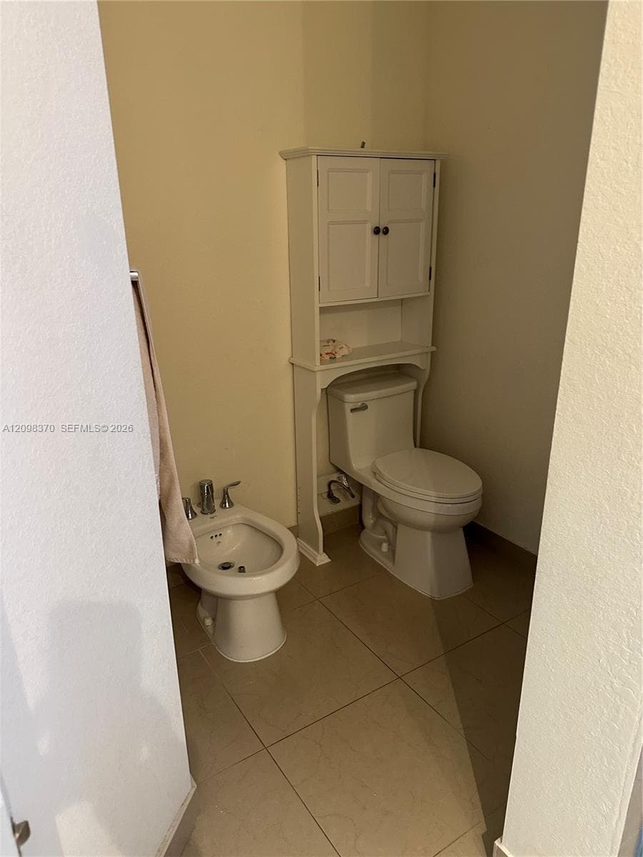 5322 SW 164 PL photo 7