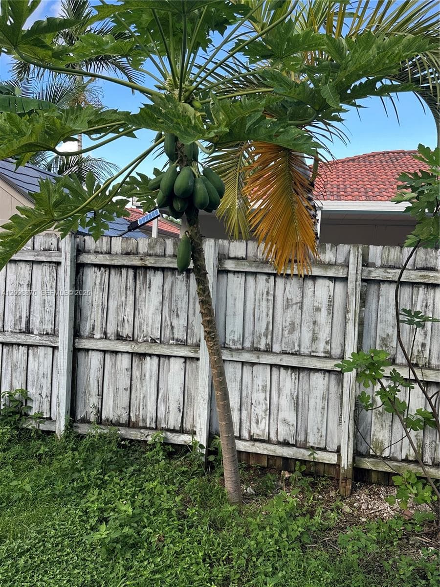 5322 SW 164 PL photo 10