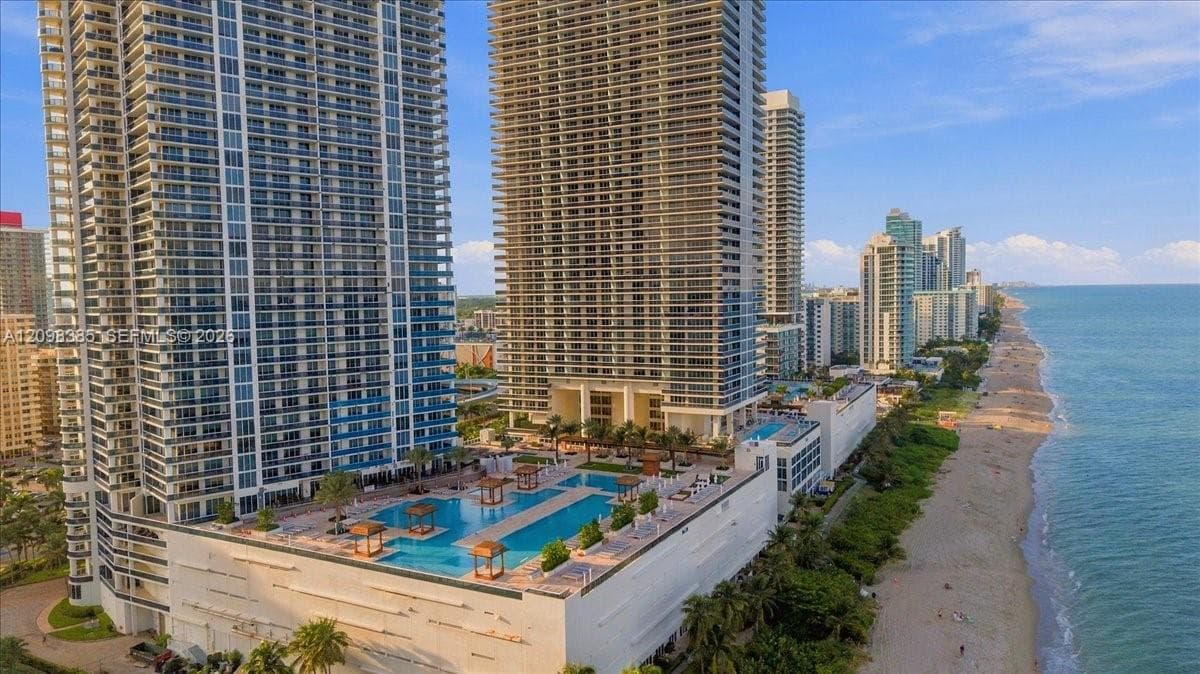 Beach Club 2 · #3607 in Hallandale Beach - Photo 25