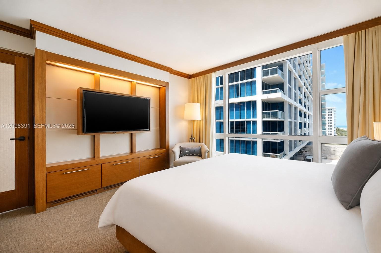 Carillon Miami Beach · #811 in Miami Beach - Photo 8