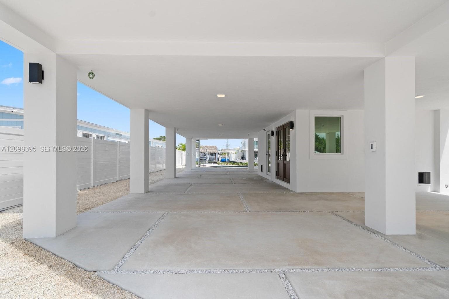 108 Ellington Ct photo 58