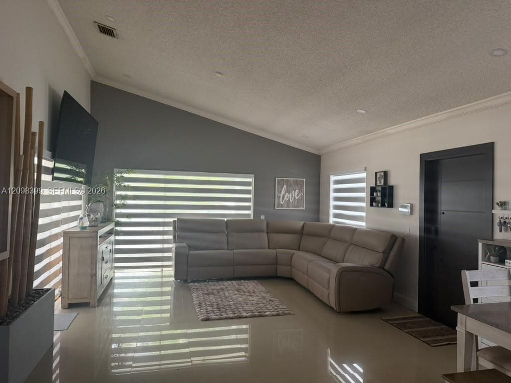 24862 SW 129th Pl photo 6