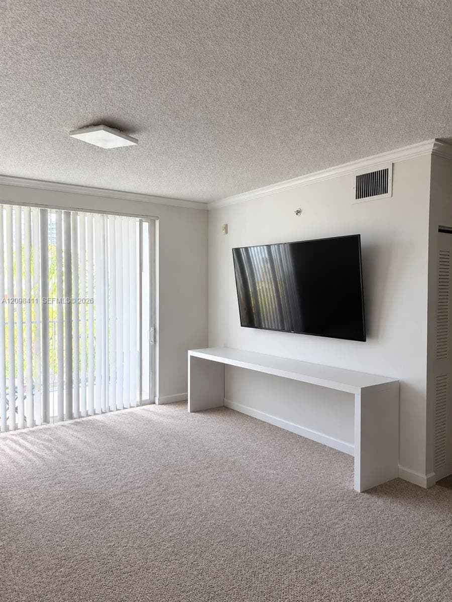 Porto Bellagio · #4602 in Sunny Isles Beach - Photo 4