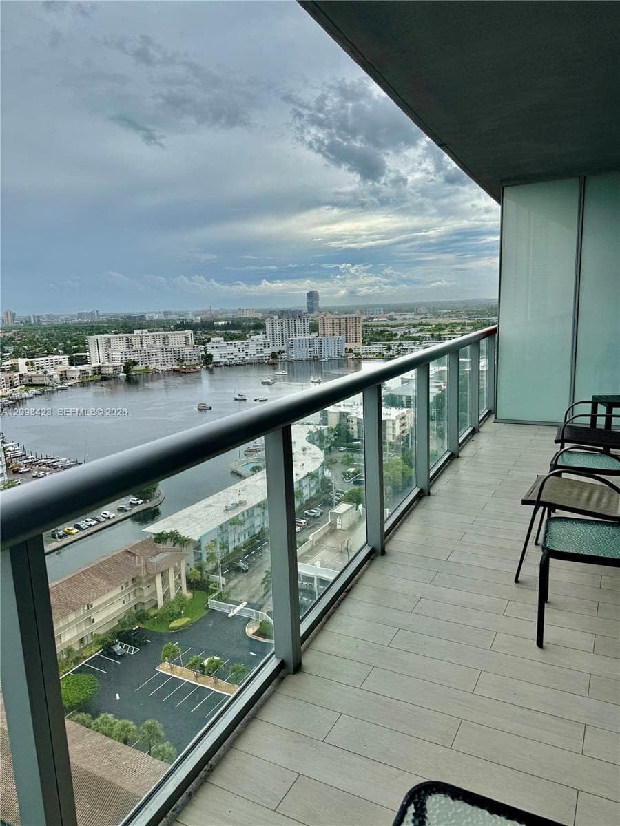 BeachWalk Resort Hotel · #R2203 in Hallandale Beach - Photo 13