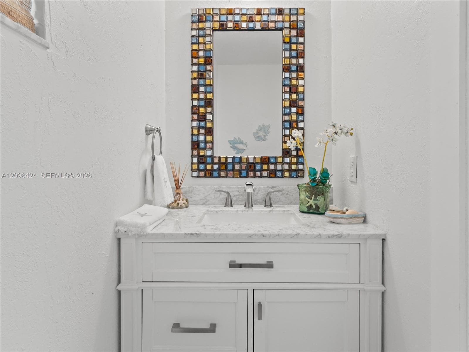 607 Cuda Ln photo 24