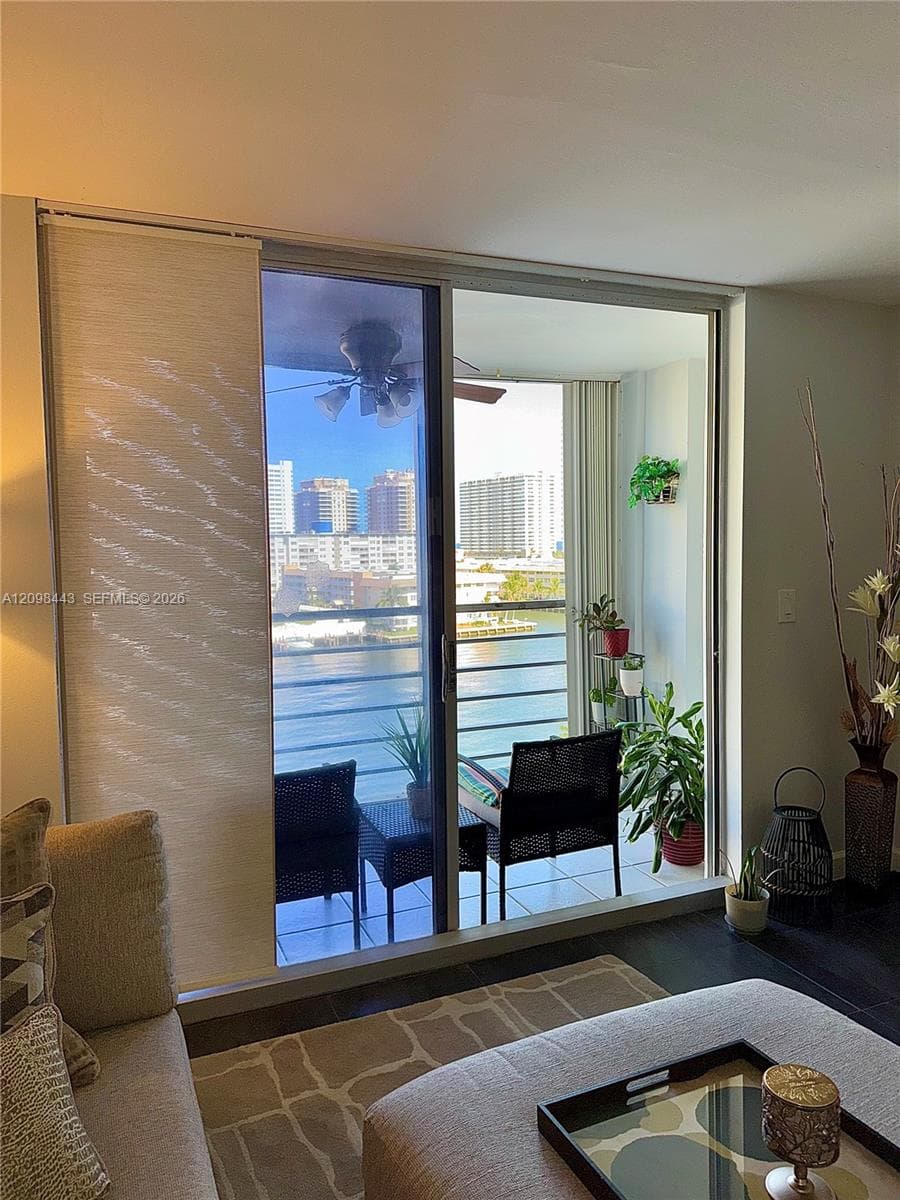 LAKE POINT TOWER CONDOMIN · #806 in Hallandale Beach - Photo 26