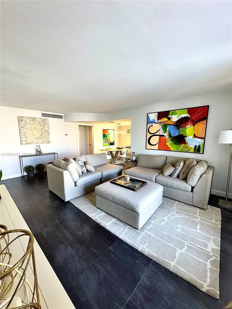 LAKE POINT TOWER CONDOMIN · #806 in Hallandale Beach - Photo 8