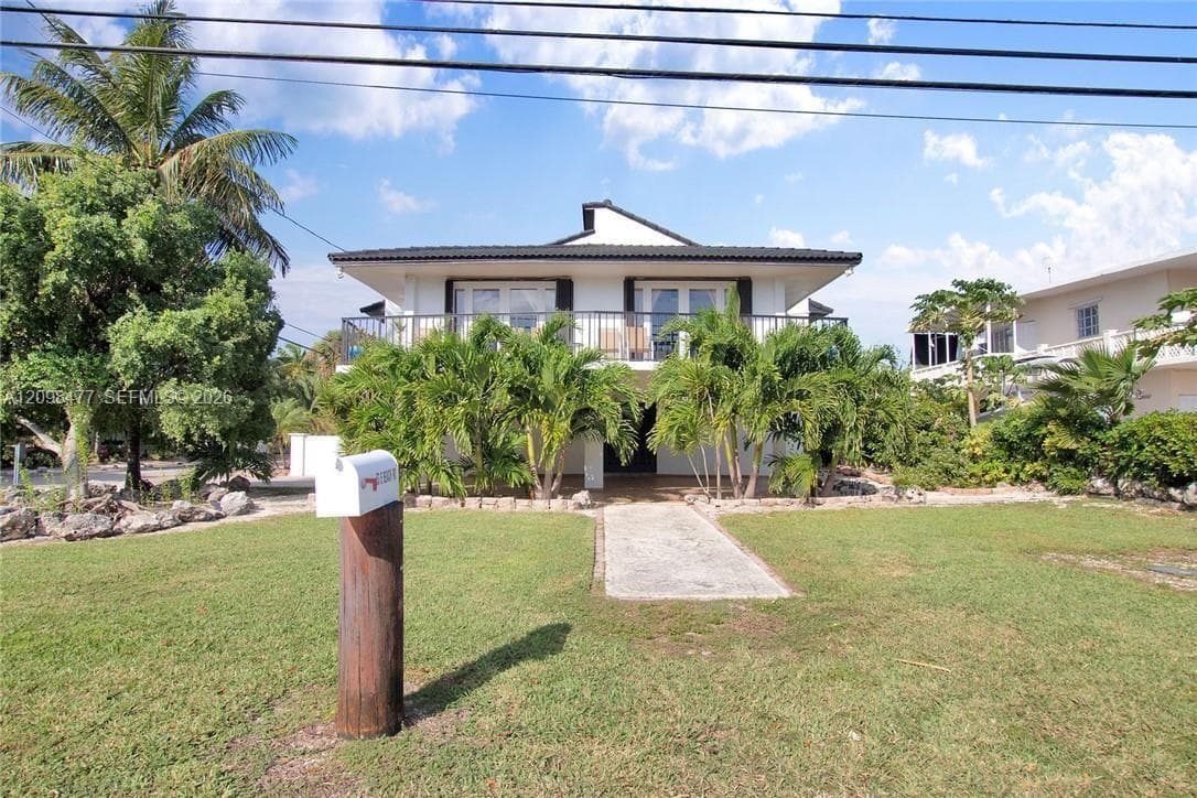 53 E Beach Rd photo 6