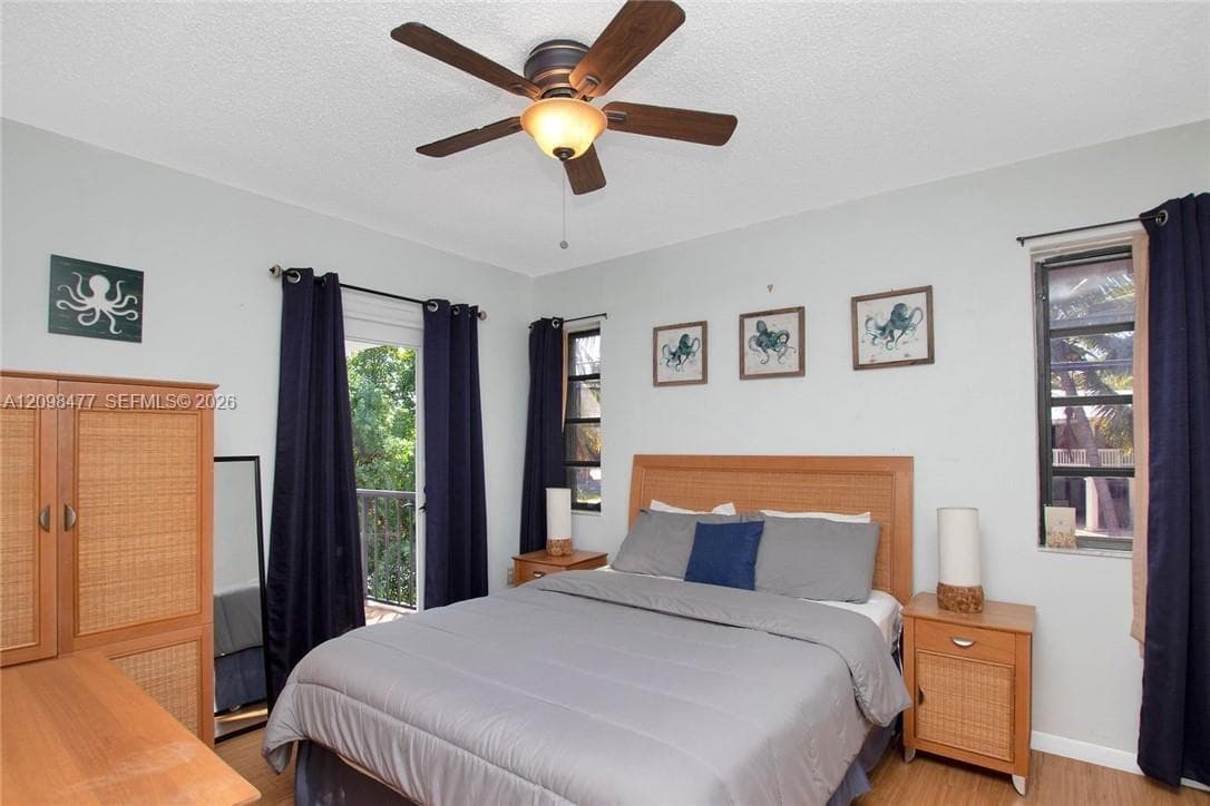 53 E Beach Rd photo 19