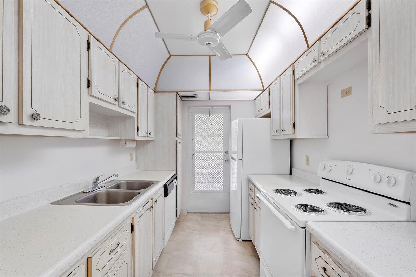 3401 Spanish Trail S U348_017