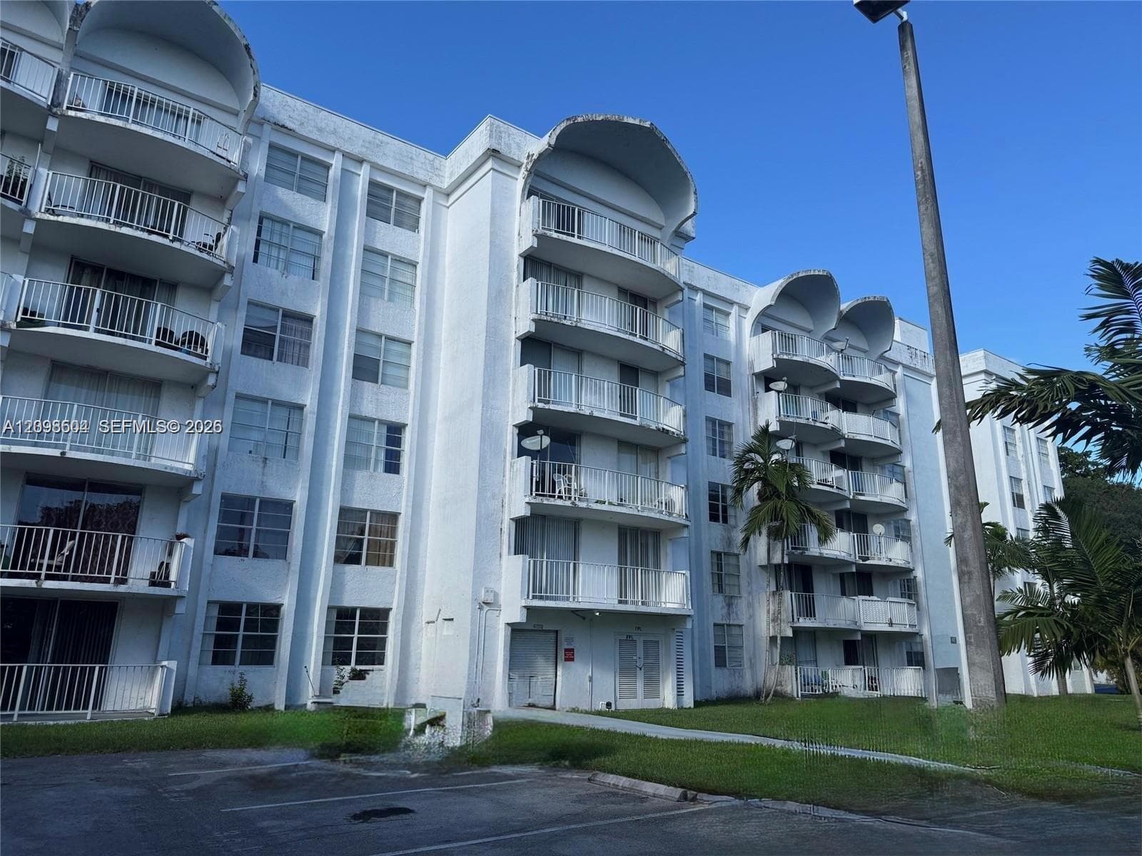 Montecarlo Condo · #C-305 in Miami - Photo 1