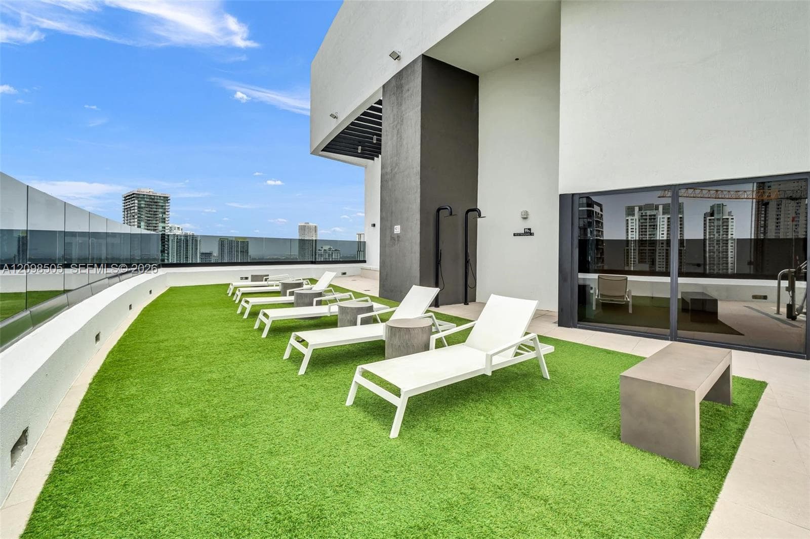 District 225 · #2208 in Miami - Photo 22