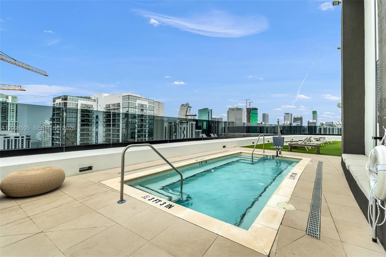 District 225 · #2208 in Miami - Photo 21