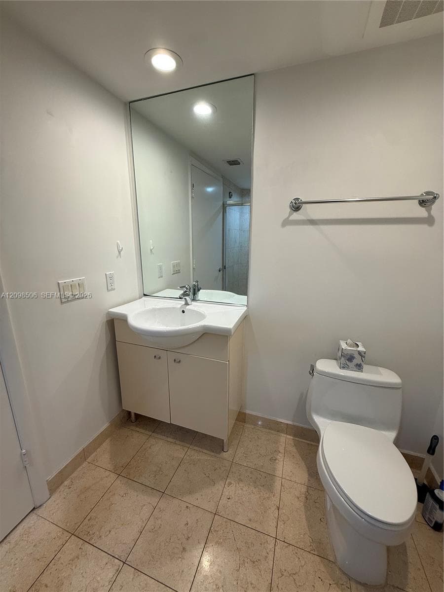 BEACH CLUB TWO · #3006 in Hallandale Beach - Photo 27