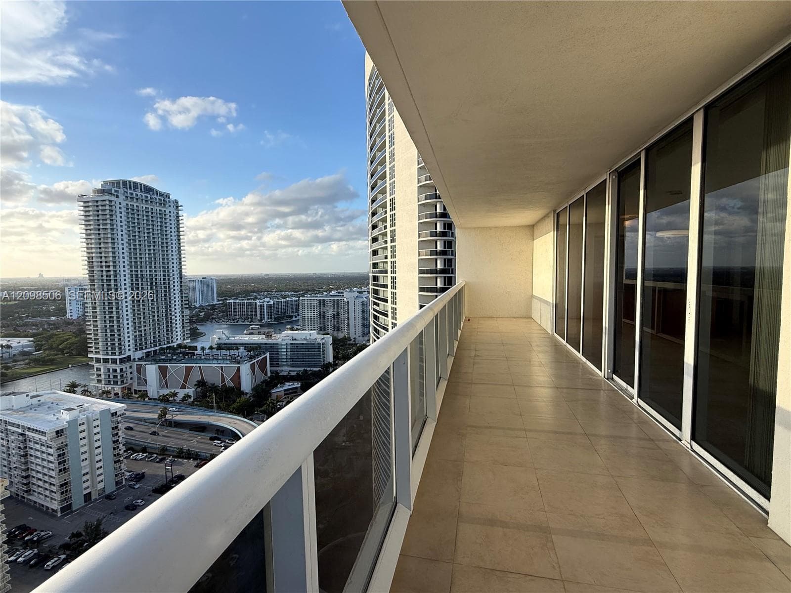 BEACH CLUB TWO · #3006 in Hallandale Beach - Photo 4
