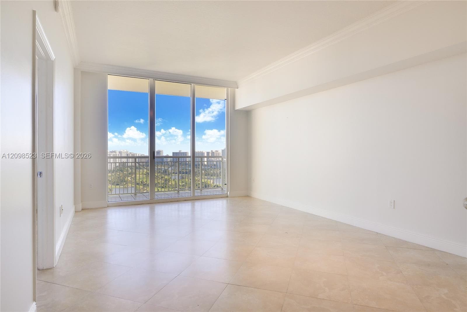 TURNBERRY ON THE GREEN · #PH-02 in Aventura - Photo 5