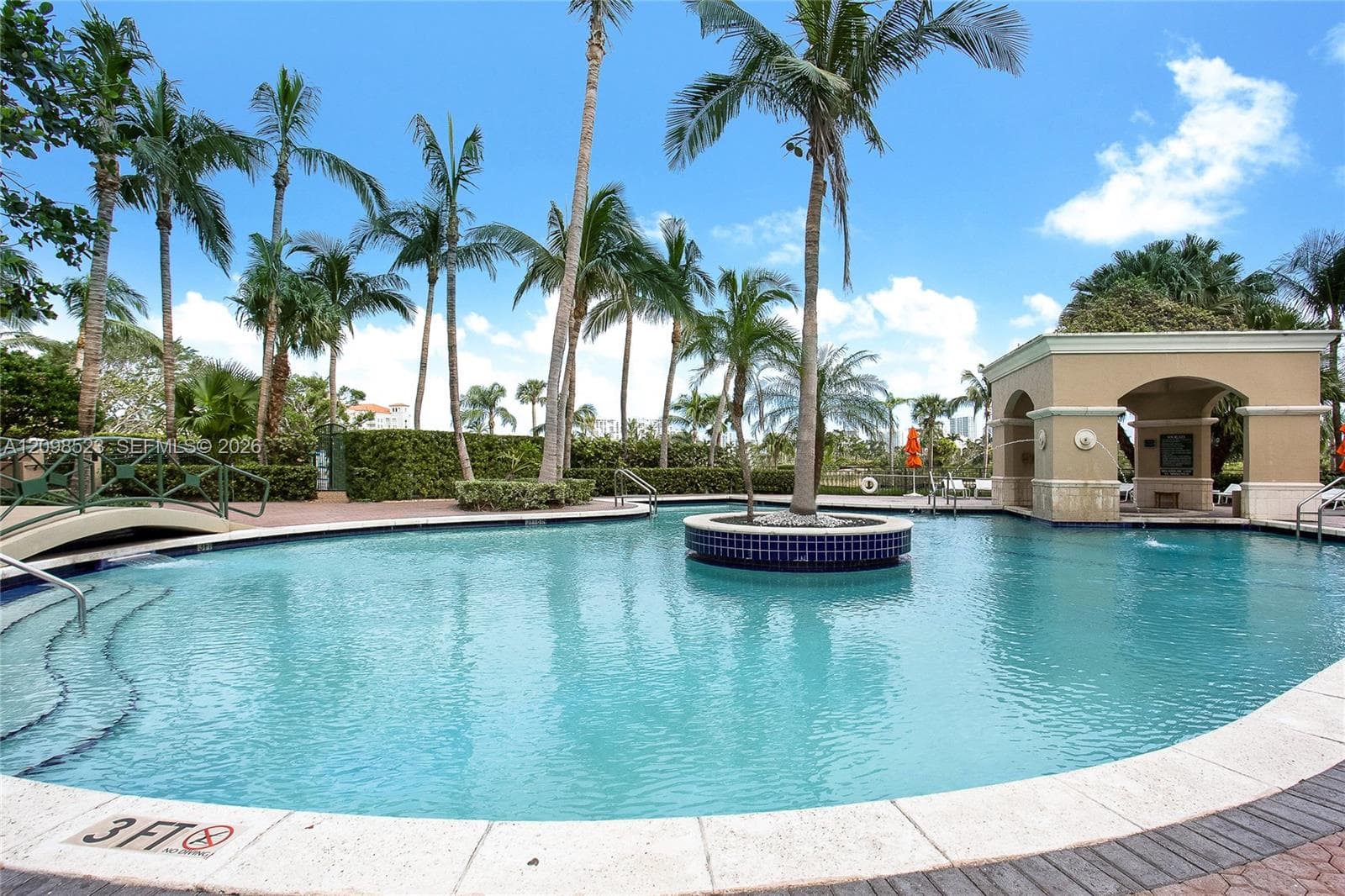 TURNBERRY ON THE GREEN · #PH-02 in Aventura - Photo 25