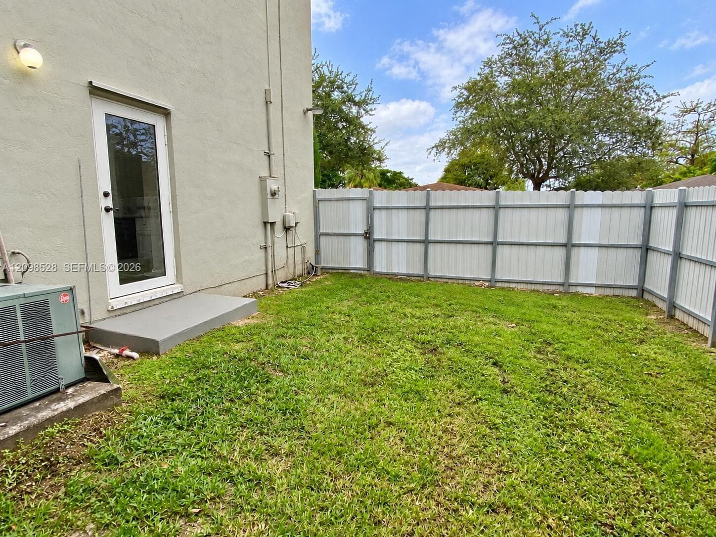 18951 SW 113th Pl photo 19