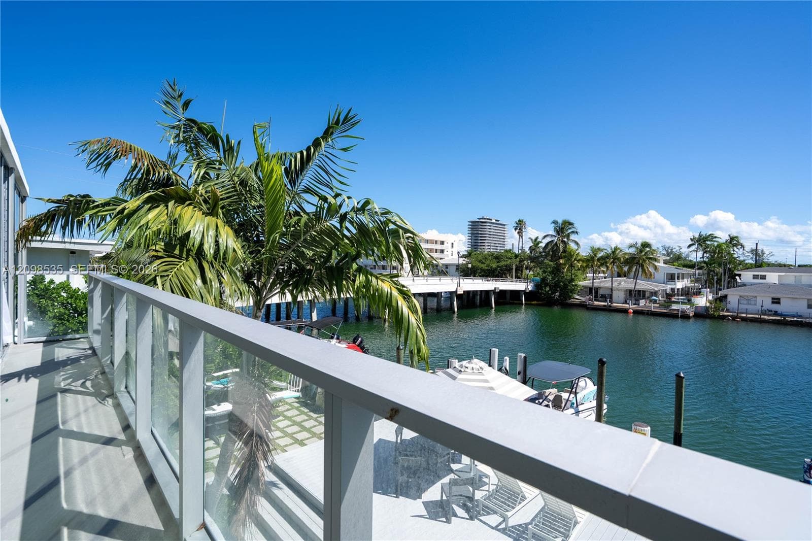 BISCAYNE BEACH SUB · #TH2 in Miami Beach - Photo 14