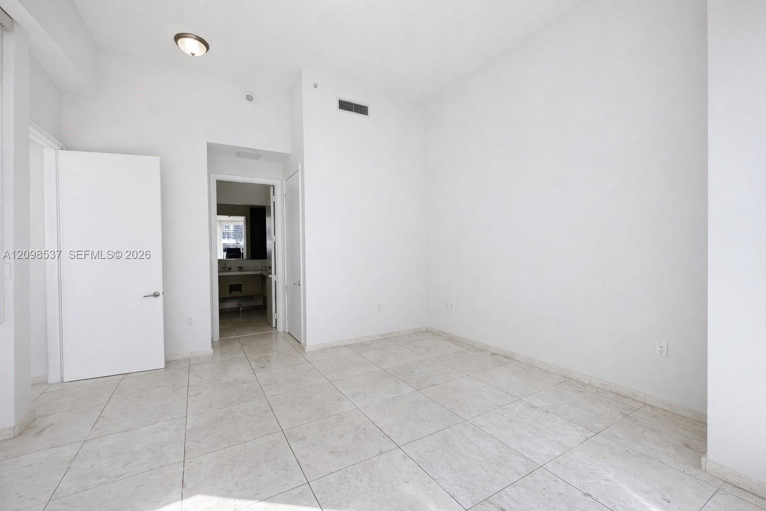 Asia Brickell Key · #2405 in Miami - Photo 14