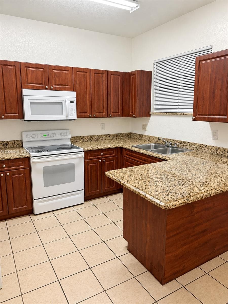 CARIBBEAN ISLES VILLAS CO · #203 in Homestead - Photo 2