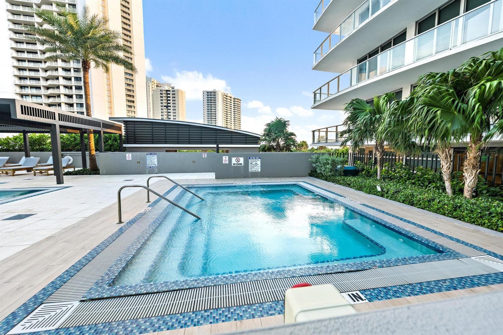 3100 N Ocean Dr 1602p-37
