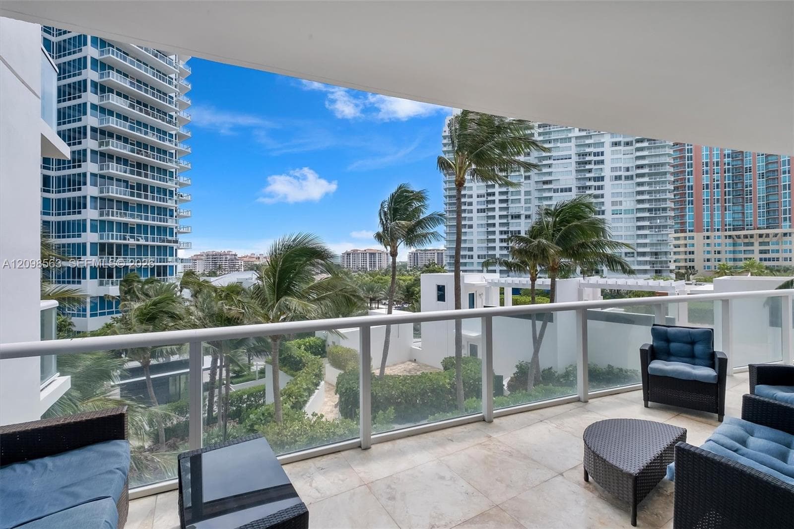 Continuum North · #704 in Miami Beach - Photo 13