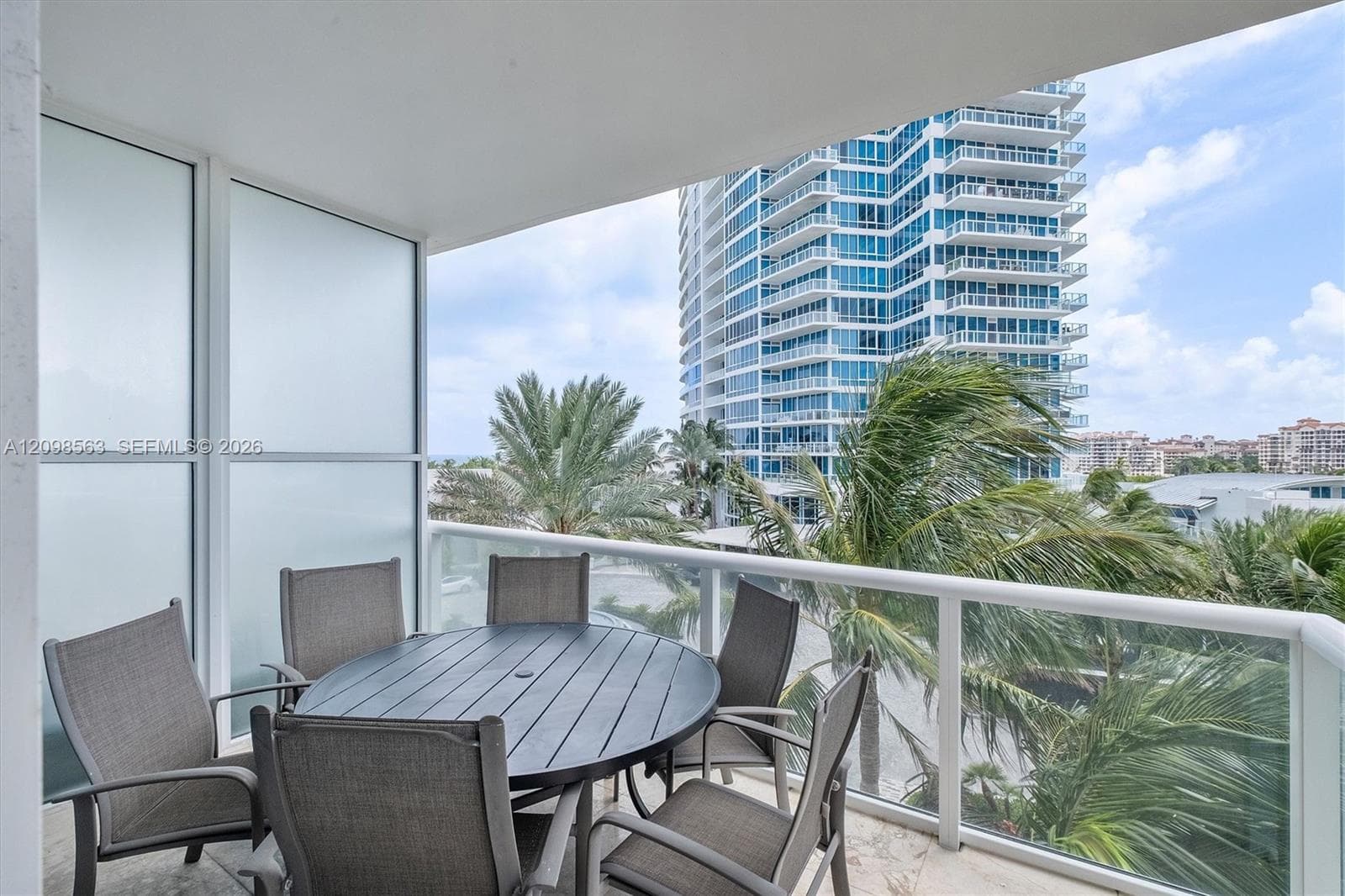 Continuum North · #704 in Miami Beach - Photo 15