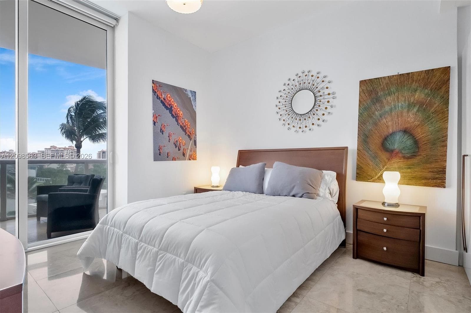 Continuum North · #704 in Miami Beach - Photo 8