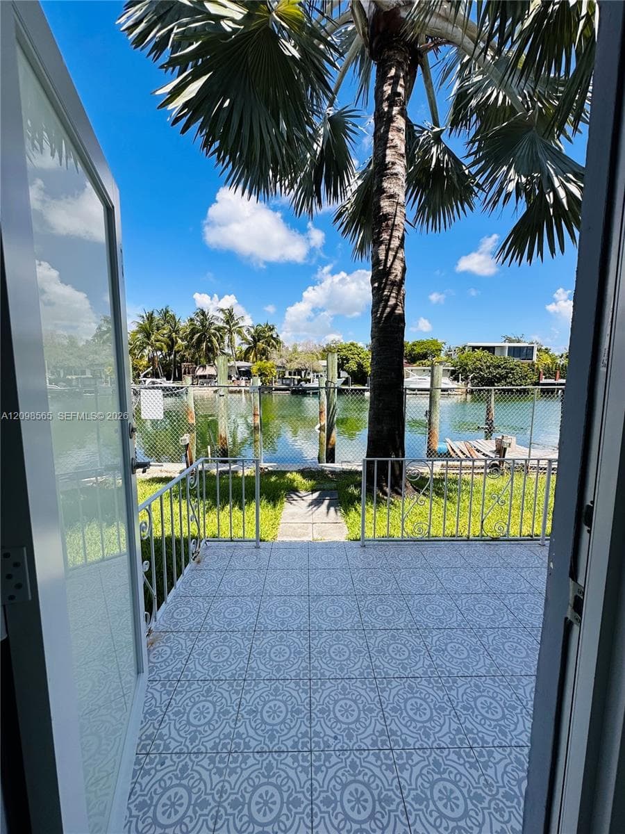 NORMANDY WATERWAY SUB · #6 in Miami Beach - Photo 3