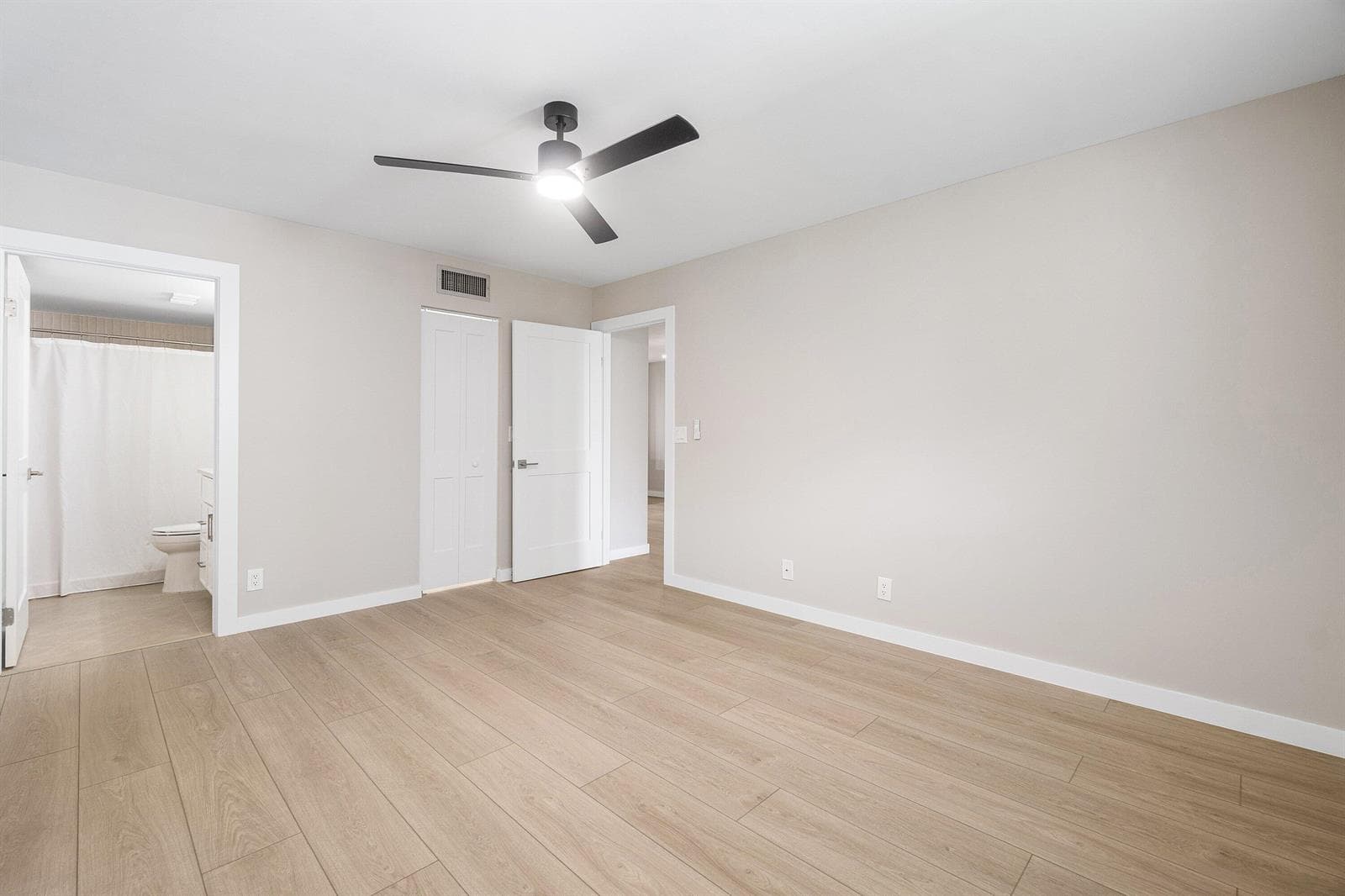 023-2905Southwest22ndAvenue-202-DelrayBe