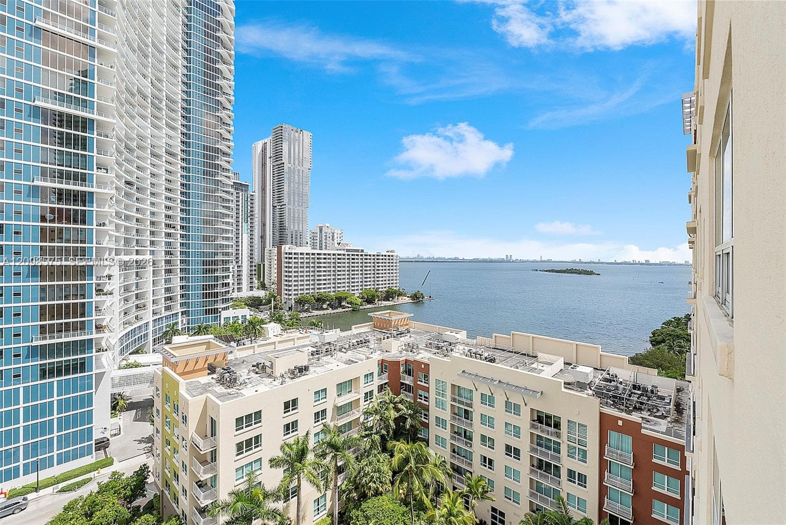 Cite on the Bay East · #1401 in Miami - Photo 32